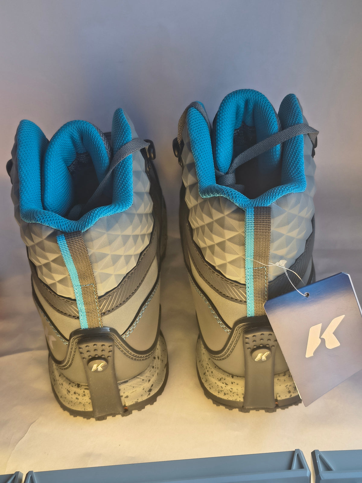 Korkers  Women's size 11, Bantam lite Wading/Fishing Boots, new with tags and new in box